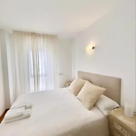 Ancora Frontbeach Luxury Apartmán Tossa de Mar