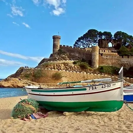 Ancora Frontbeach Luxury