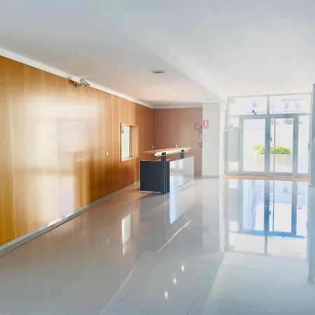 Ancora Frontbeach Luxury *