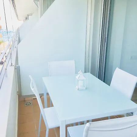 Ancora Frontbeach Luxury *