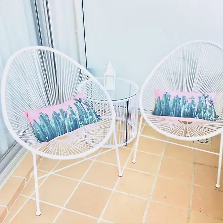 Ancora Frontbeach Luxury * 또사데마르